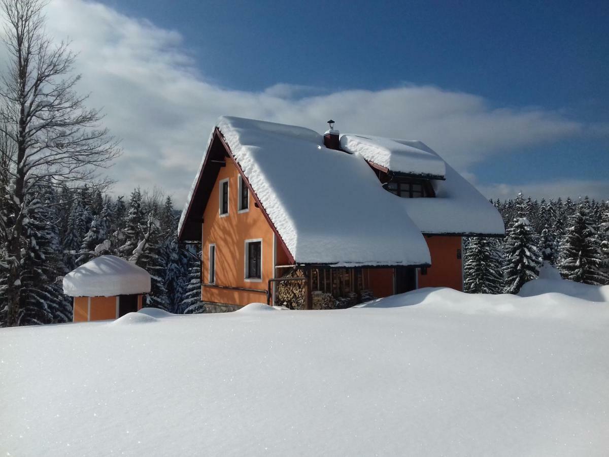 Vila Snjeguljica Goraci Exteriér fotografie